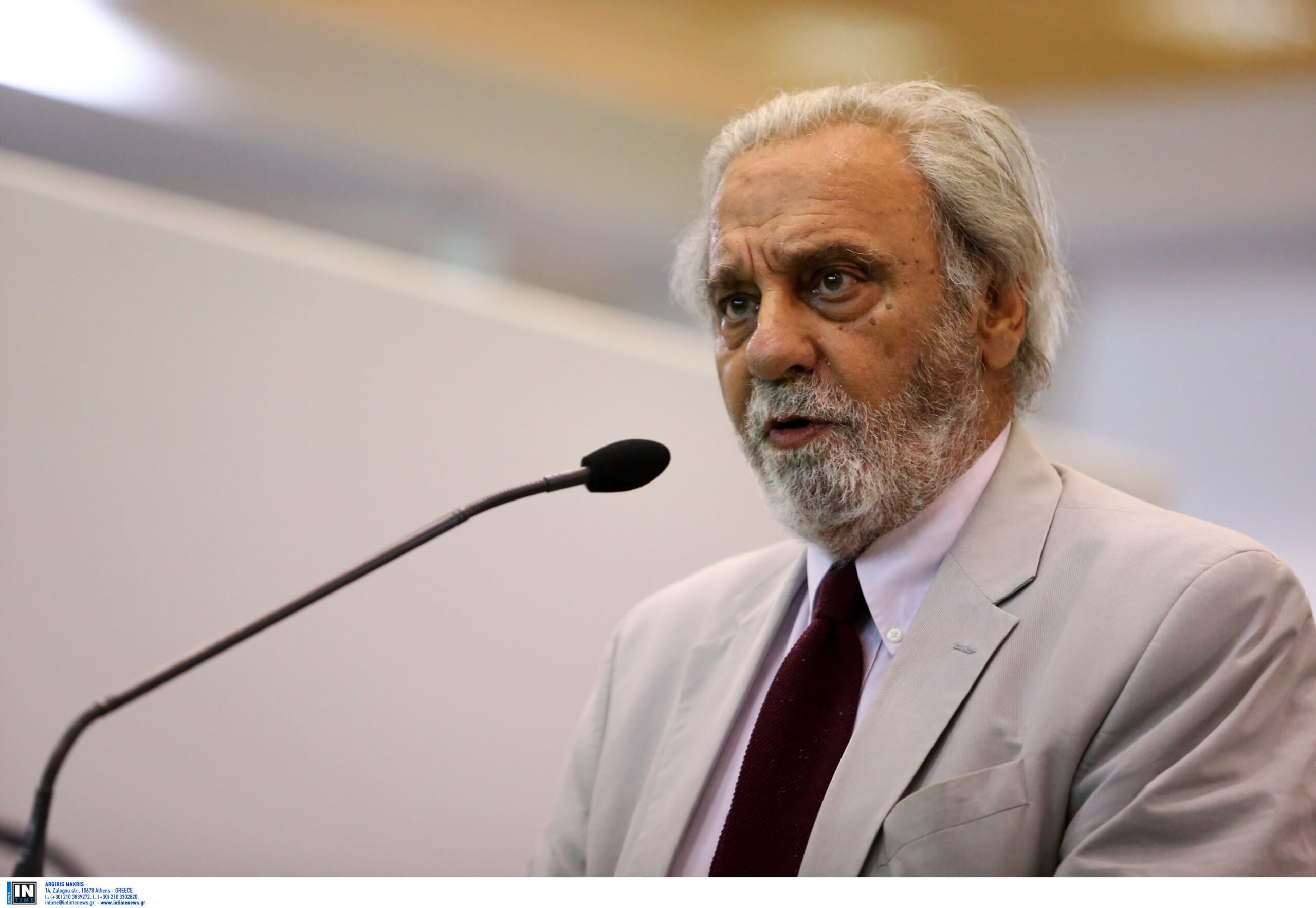 Ο τελευταίος των λογίων στην Ακαδημία